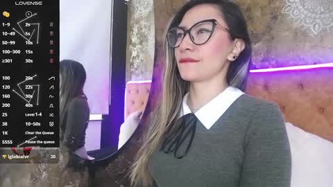 TILA TEQUILA online show from March 2025 12:36:02 PM