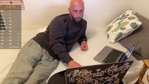 Snapshot of tim_beard chatting on September 2025 07:08:01 PM Tim Beard online show from September 2025 07:08:01 PM