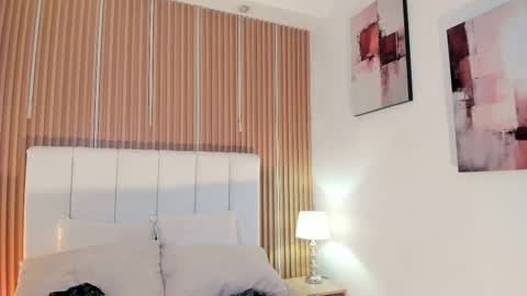 Timothy 21 years old online show from March 2026 08:25:02 PM