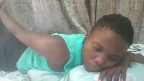 Snapshot of tina2030 chatting on February 2026 10:14:01 AM christine online show from February 2026 10:14:01 AM