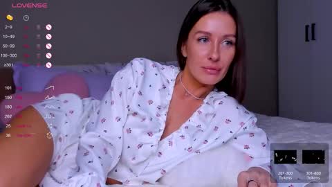 Snapshot of tina__bestie chatting on October 2025 07:31:02 AM Tina online show from October 2025 07:31:02 AM