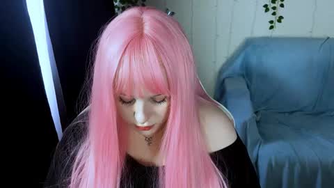 Tina  online show from April 2026 08:31:01 AM