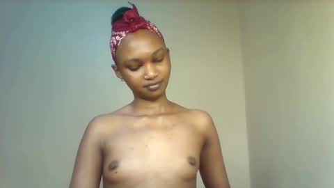 Snapshot of tina_merry chatting on November 2025 12:22:02 PM Tina online show from November 2025 12:22:02 PM