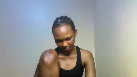 Snapshot of tina_merry chatting on November 2025 01:00:02 PM Tina online show from November 2025 01:00:02 PM