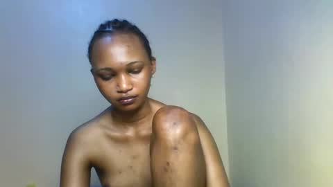 Snapshot of tina_merry chatting on November 2025 12:38:01 PM Tina online show from November 2025 12:38:01 PM