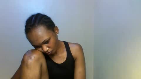 Snapshot of tina_merry chatting on November 2025 02:34:02 AM Tina online show from November 2025 02:34:02 AM