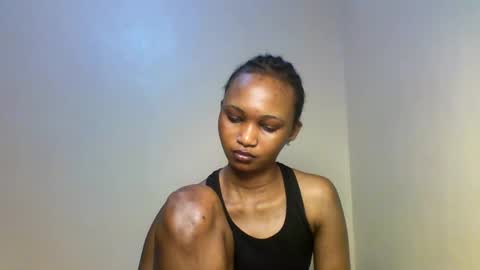 Snapshot of tina_merry chatting on November 2025 12:08:02 PM Tina online show from November 2025 12:08:02 PM