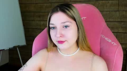 Snapshot of tinaburton chatting on June 2026 04:20:02 PM TinaBurton online show from June 2026 04:20:02 PM