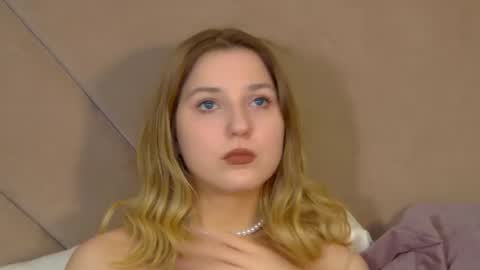 Snapshot of tinaburton chatting on June 2026 04:55:01 PM TinaBurton online show from June 2026 04:55:01 PM