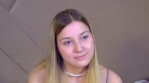 Snapshot of tinaburton chatting on July 2026 04:33:01 PM TinaBurton online show from July 2026 04:33:01 PM