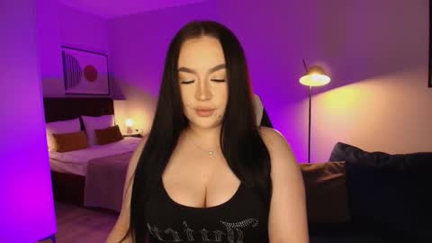 hi im curvy babyface girlie Tina online show from February 2026 08:02:01 AM