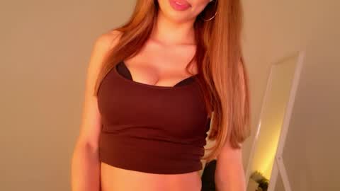 Snapshot of tinapie chatting on May 2026 01:39:02 PM Tina online show from May 2026 01:39:02 PM