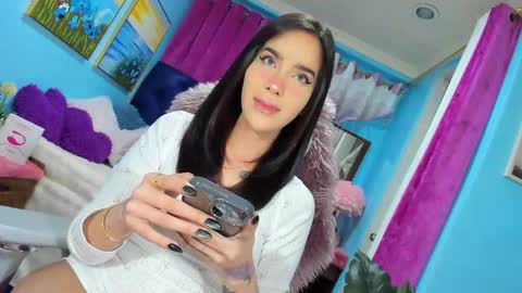 Snapshot of tinatemptsxxx chatting on December 2025 12:14:02 PM Tina Valentine online show from December 2025 12:14:02 PM