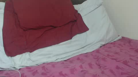 Tina online show from October 2025 09:57:01 PM