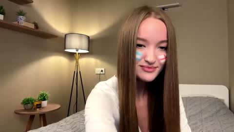 Snapshot of tinkibinky chatting on July 2026 04:56:01 PM Leila online show from July 2026 04:56:01 PM