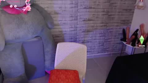 Tinna Goddess online show from February 2026 03:39:02 PM