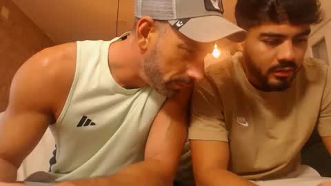 tinoclandestino online show from January 2026 10:52:01 AM