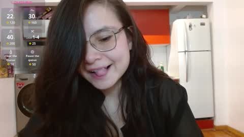 Tiny Caroline online show from March 2025 01:37:02 AM