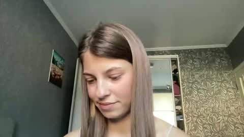 Gloria online show from September 2025 07:10:02 AM