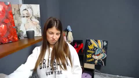 Gloria online show from October 2025 06:11:02 AM