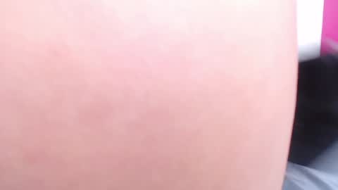 tiny_whore18 online show from January 2025 08:10:01 PM