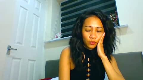 Tinyasian911718 sweetinyasian instagram online show from December 2024 06:14:01 PM