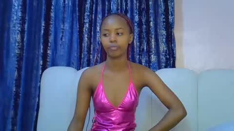 Snapshot of tinybarbie_ chatting on February 2026 04:44:02 AM Barbie online show from February 2026 04:44:02 AM