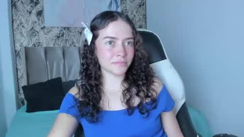 Snapshot of tinysophi chatting on July 2026 03:38:01 PM tinysophi online show from July 2026 03:38:01 PM