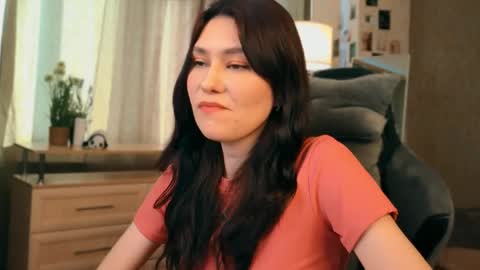 Polly online show from April 2026 01:34:02 PM