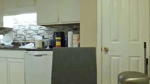 Snapshot of tinywithtiddies chatting on November 2025 04:33:02 AM tinywithtiddies online show from November 2025 04:33:02 AM