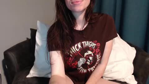 TinyyTina online show from December 2024 12:02:01 PM