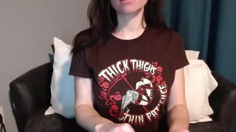 TinyyTina online show from December 2024 12:27:01 PM