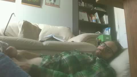 titlovercums online show from February 2026 06:15:01 PM