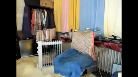Snapshot of tittkiss chatting on April 2026 07:01:01 AM liebe es mich nackt vor der cam zu zeigen online show from April 2026 07:01:01 AM