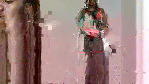 Snapshot of tivona_ chatting on November 2025 08:46:02 AM Tivona online show from November 2025 08:46:02 AM