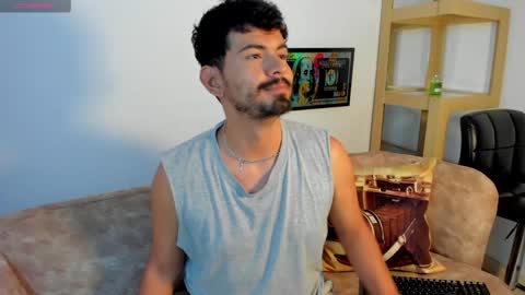 tj_detwailer online show from December 2024 04:49:02 AM