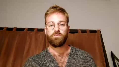 Snapshot of toffbuck chatting on January 2025 10:33:01 PM ToffBuck online show from January 2025 10:33:01 PM