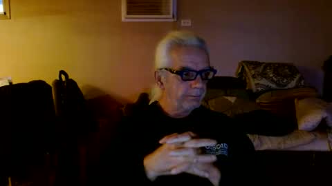 tom112292014 online show from January 2025 12:49:01 PM