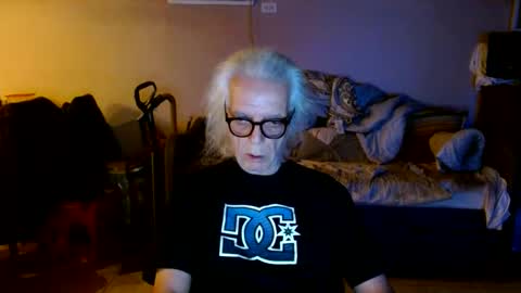 tom112292014 online show from October 2025 10:35:01 AM