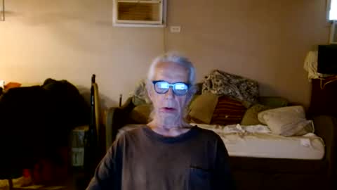 Snapshot of tom112292014 chatting on June 2026 01:55:02 PM tom112292014 online show from June 2026 01:55:02 PM