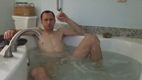 Tom online show from November 2025 08:29:02 AM