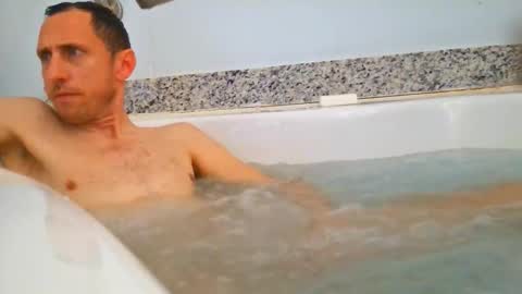 Tom online show from January 2026 05:40:01 PM