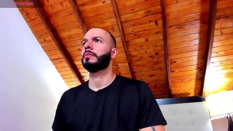   online show from November 2025 12:48:02 PM