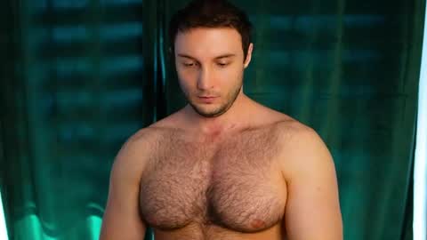 Tom online show from April 2026 07:11:01 AM