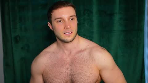 Snapshot of tom_fordd chatting on May 2026 04:21:01 AM Tom online show from May 2026 04:21:01 AM