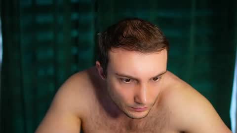 Snapshot of tom_fordd chatting on June 2026 06:15:01 AM Tom online show from June 2026 06:15:01 AM