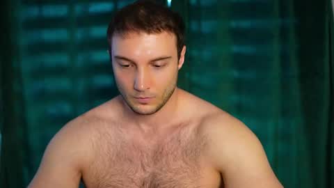 Snapshot of tom_fordd chatting on June 2026 05:20:02 AM Tom online show from June 2026 05:20:02 AM