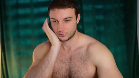 Snapshot of tom_fordd chatting on June 2026 05:54:02 AM Tom online show from June 2026 05:54:02 AM