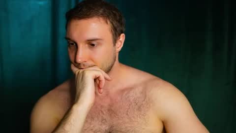 Snapshot of tom_fordd chatting on July 2026 08:21:01 AM Tom online show from July 2026 08:21:01 AM