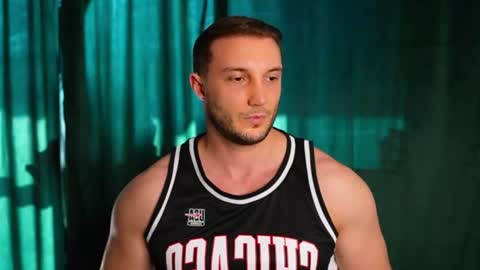 Snapshot of tom_fordd chatting on July 2026 03:00:02 PM Tom online show from July 2026 03:00:02 PM